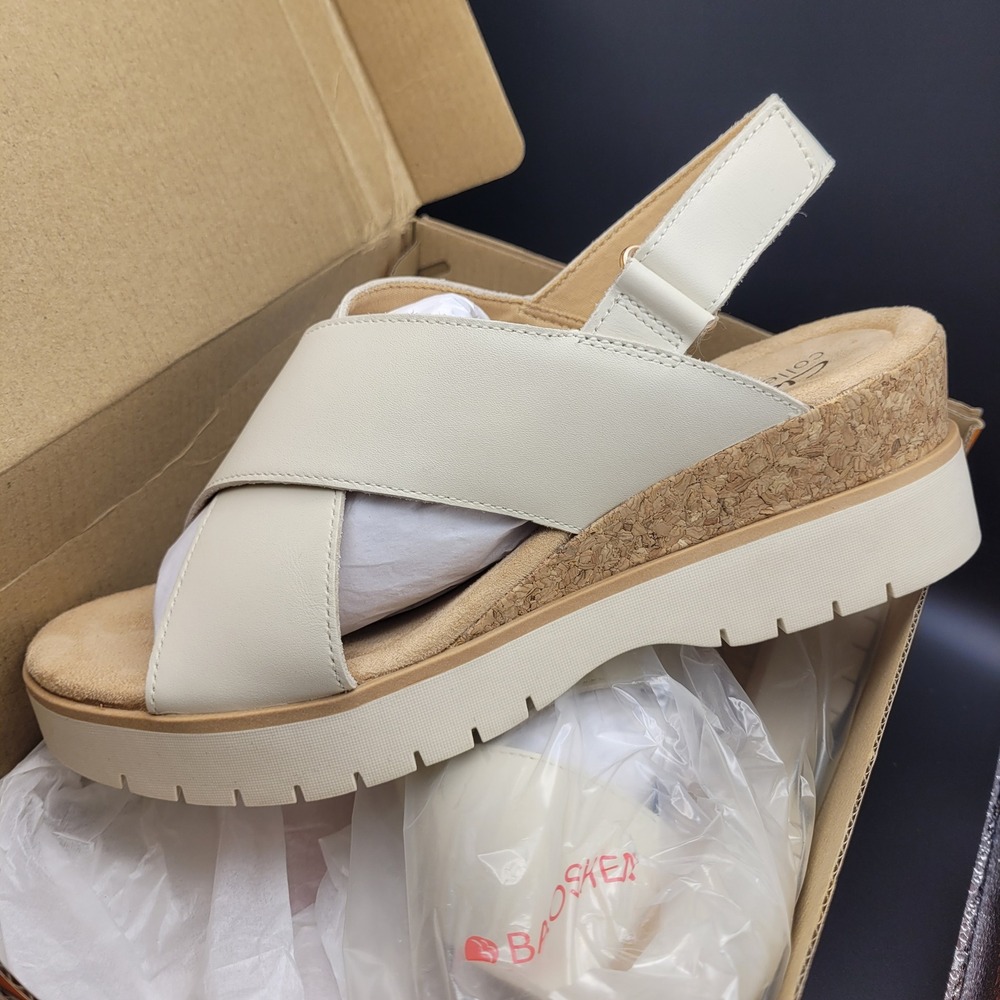 Clarks Collection Diaz Cross Cream Leather Platform Sandals Wide Width 10W